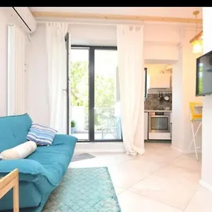Apartament Marina Central Sunshine Studio, Bucureşti
